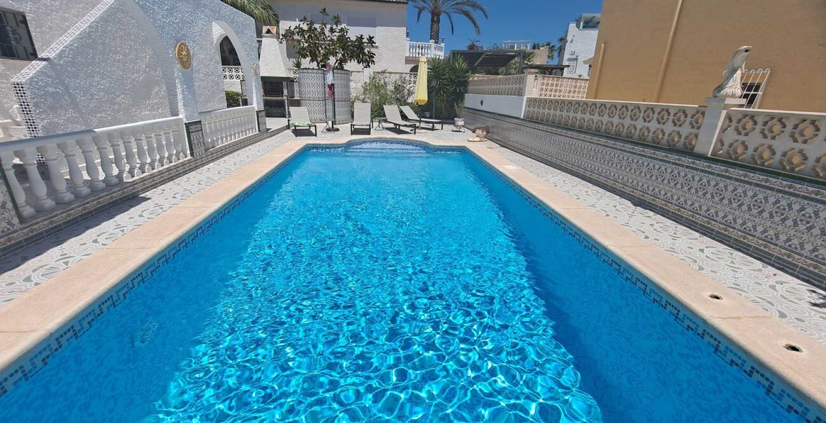 Resale - Villa - San Miguel de Salinas - BLUE LAGOON