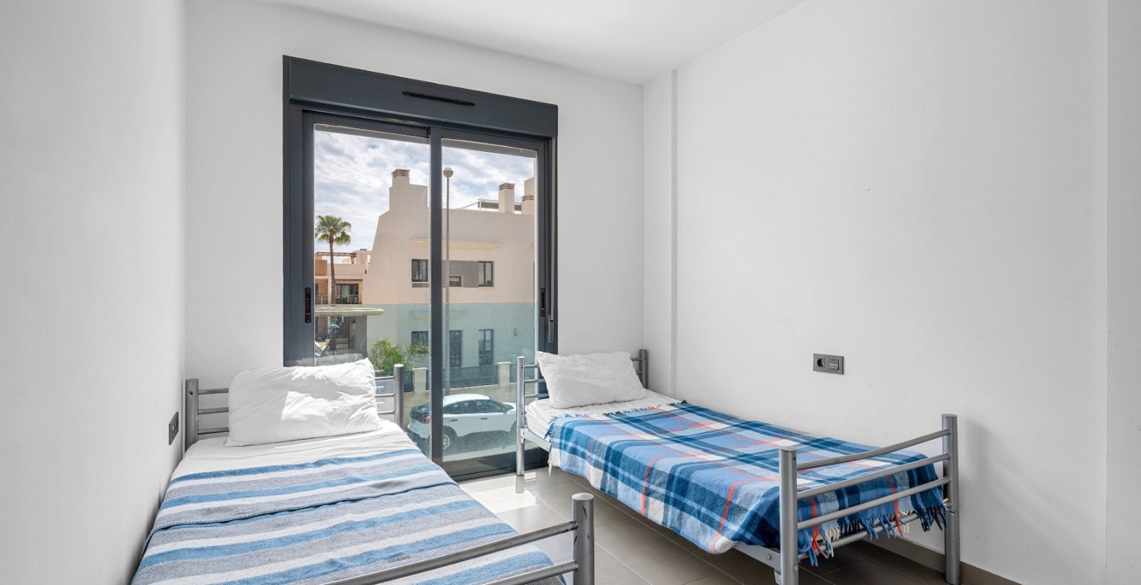 Återförsäljning - Lägenhet / lägenhet - Orihuela Costa - La Zenia