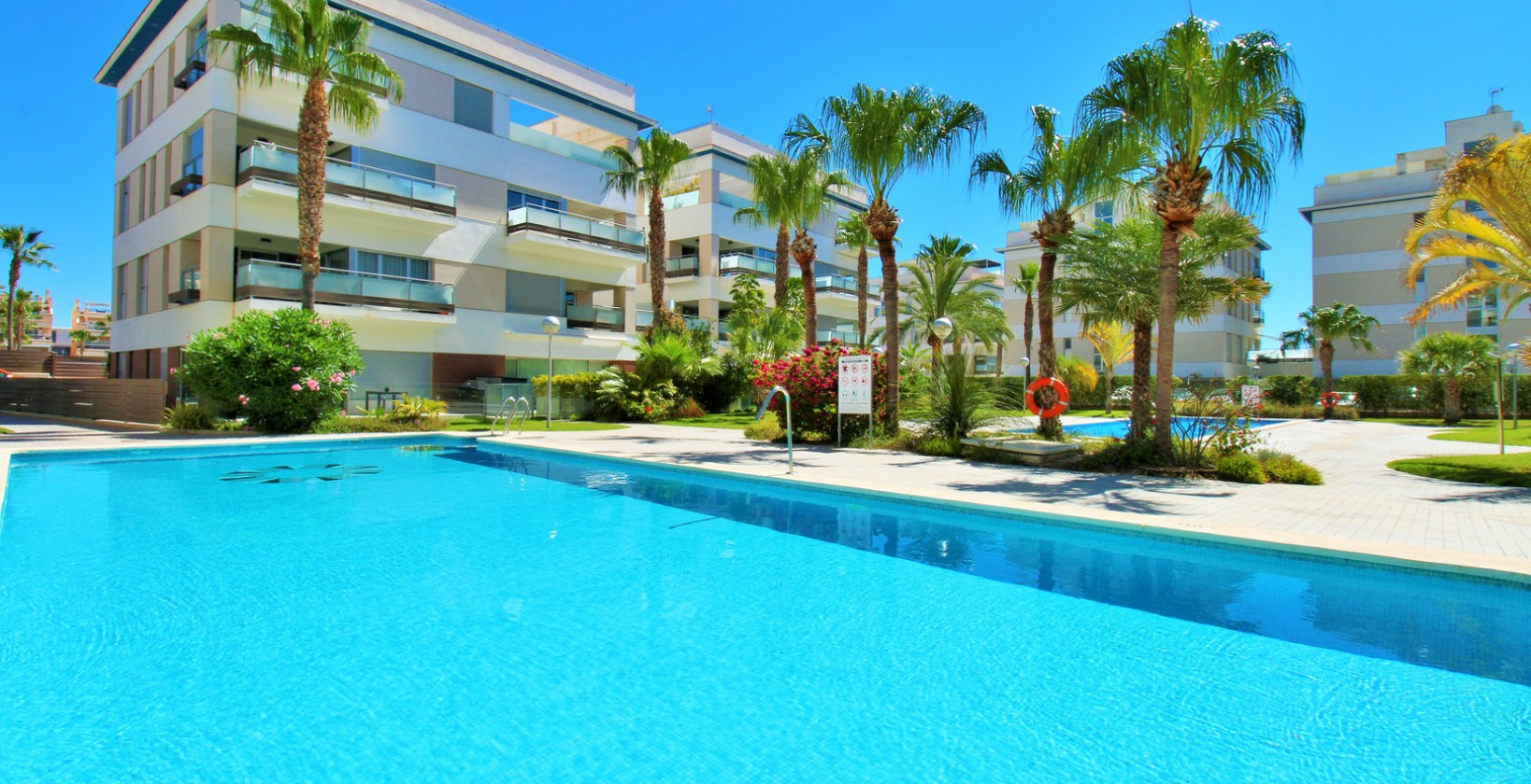Resale - Apartment / flat - Villamartín - Los Dolses