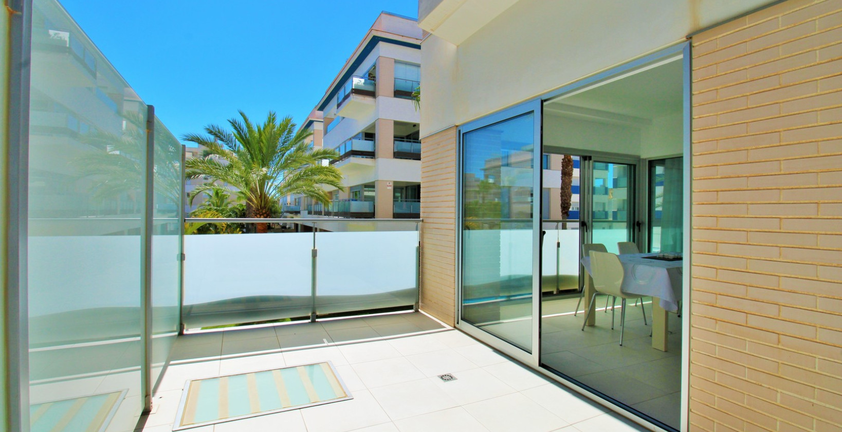 Resale - Apartment / flat - Villamartín - Los Dolses