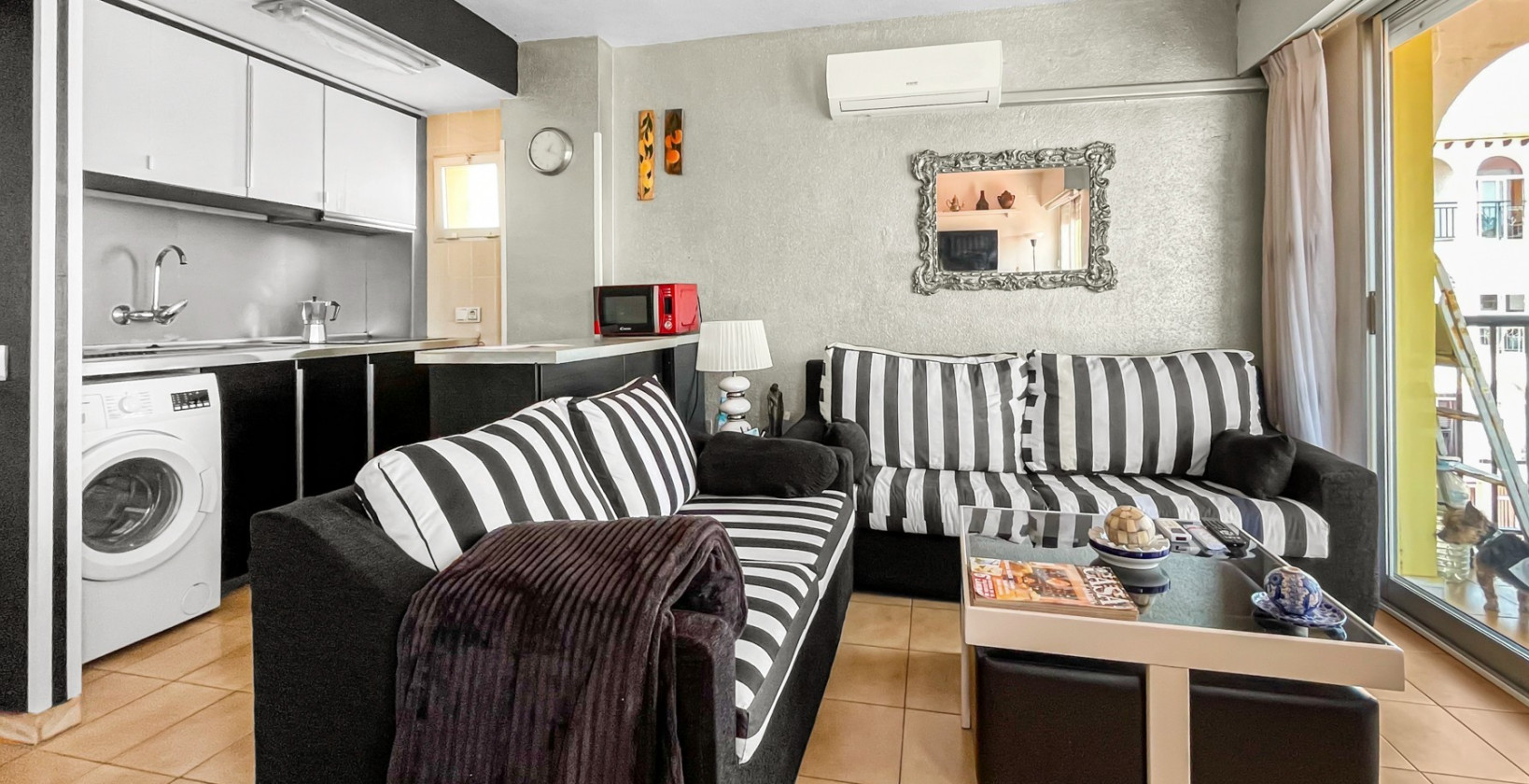 Resale - Apartment / flat - Torrevieja - Mar Azul