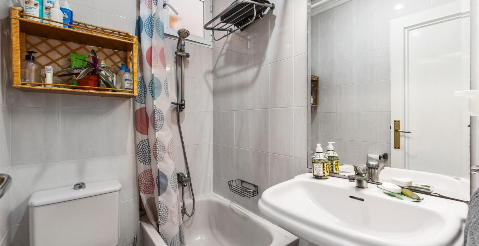 Resale - Apartment / flat - Torrevieja - Centro - Muelle Pesquero