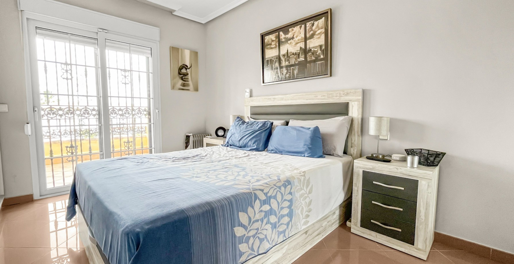 Resale - Villa - Orihuela Costa - Los Dolses