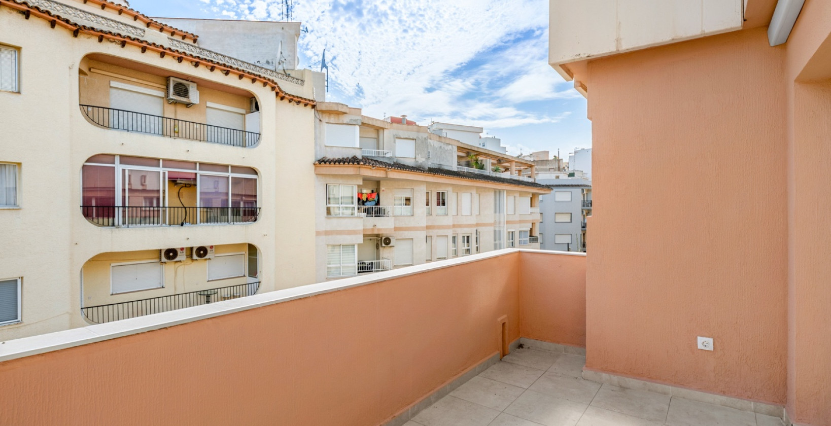 Resale - Apartment / flat - Calpe - Centro