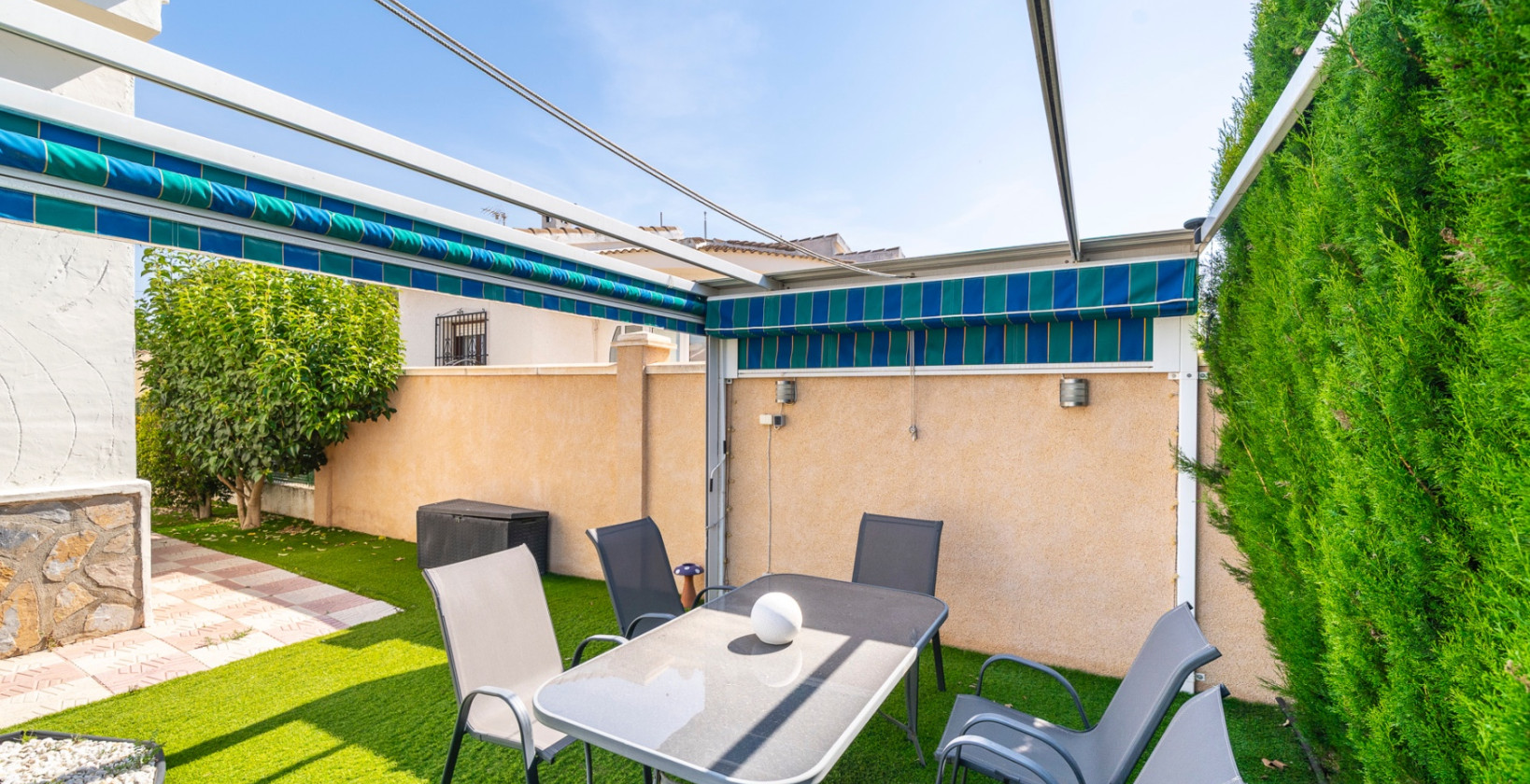 Återförsäljning - Villa - Ciudad Quesada - Rojales