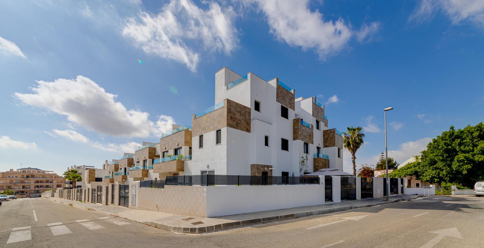 Resale - Townhouse - Villamartín - Costa Blanca