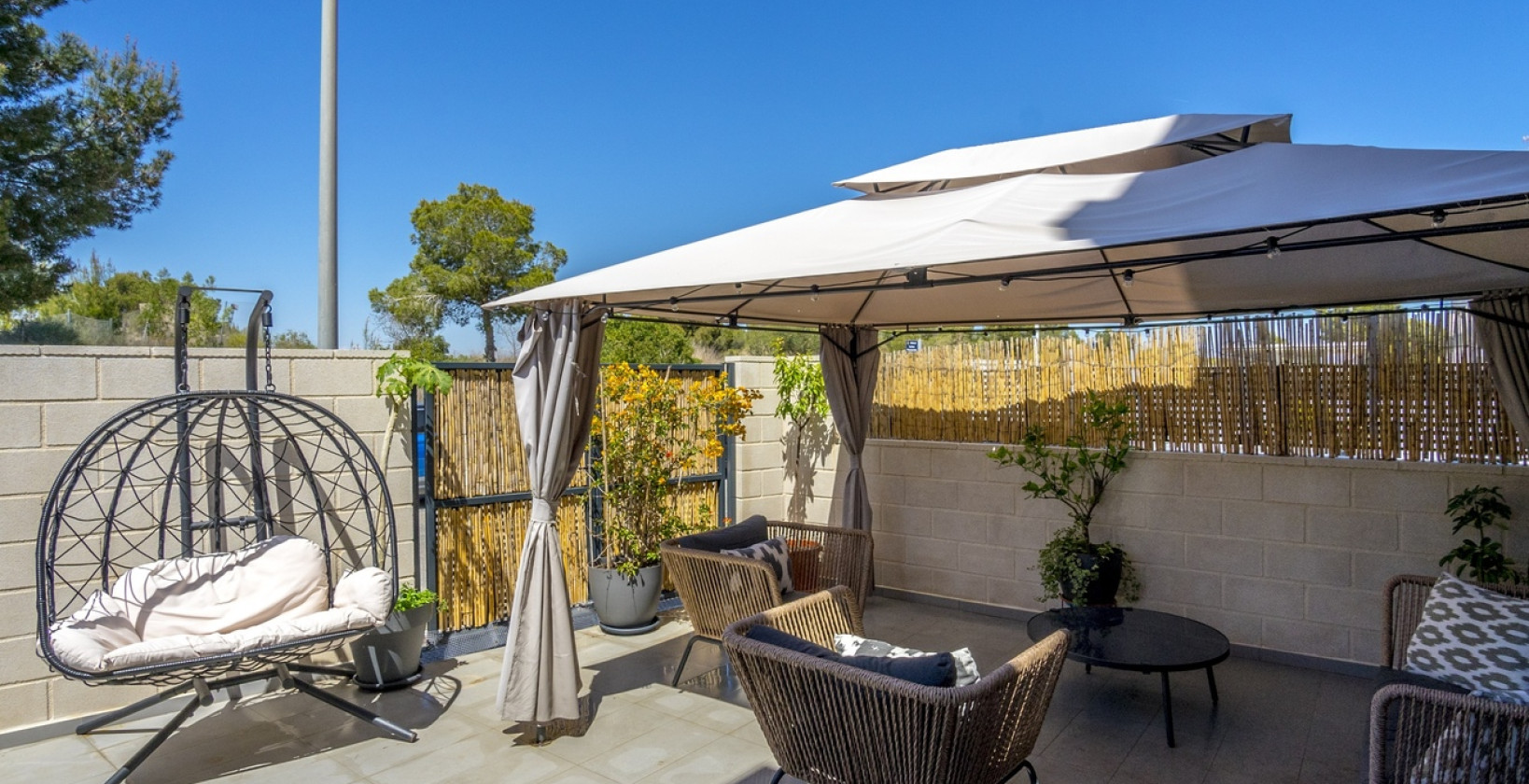 Resale - Townhouse - Villamartín - Costa Blanca