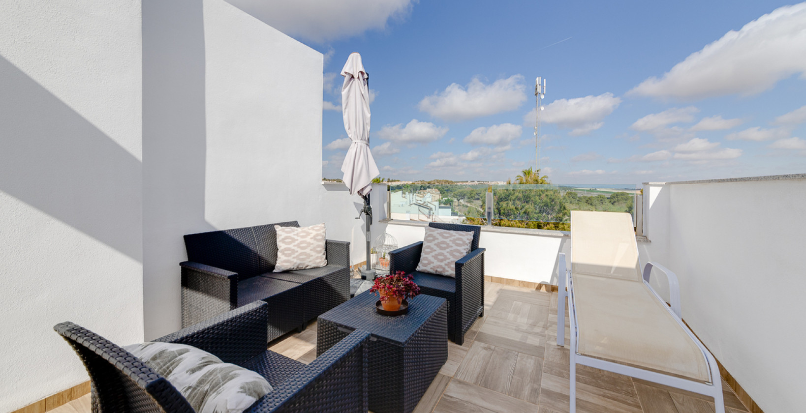 Resale - Townhouse - Villamartín - Costa Blanca