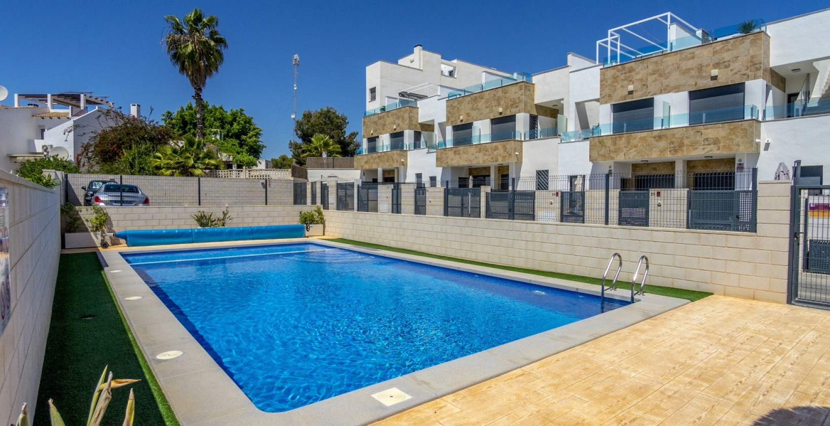 Resale - Townhouse - Villamartín - Costa Blanca