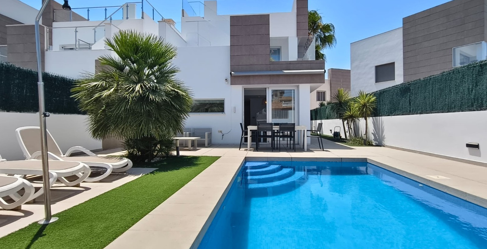 Resale - Villa - Guardamar del Segura - EL RASO