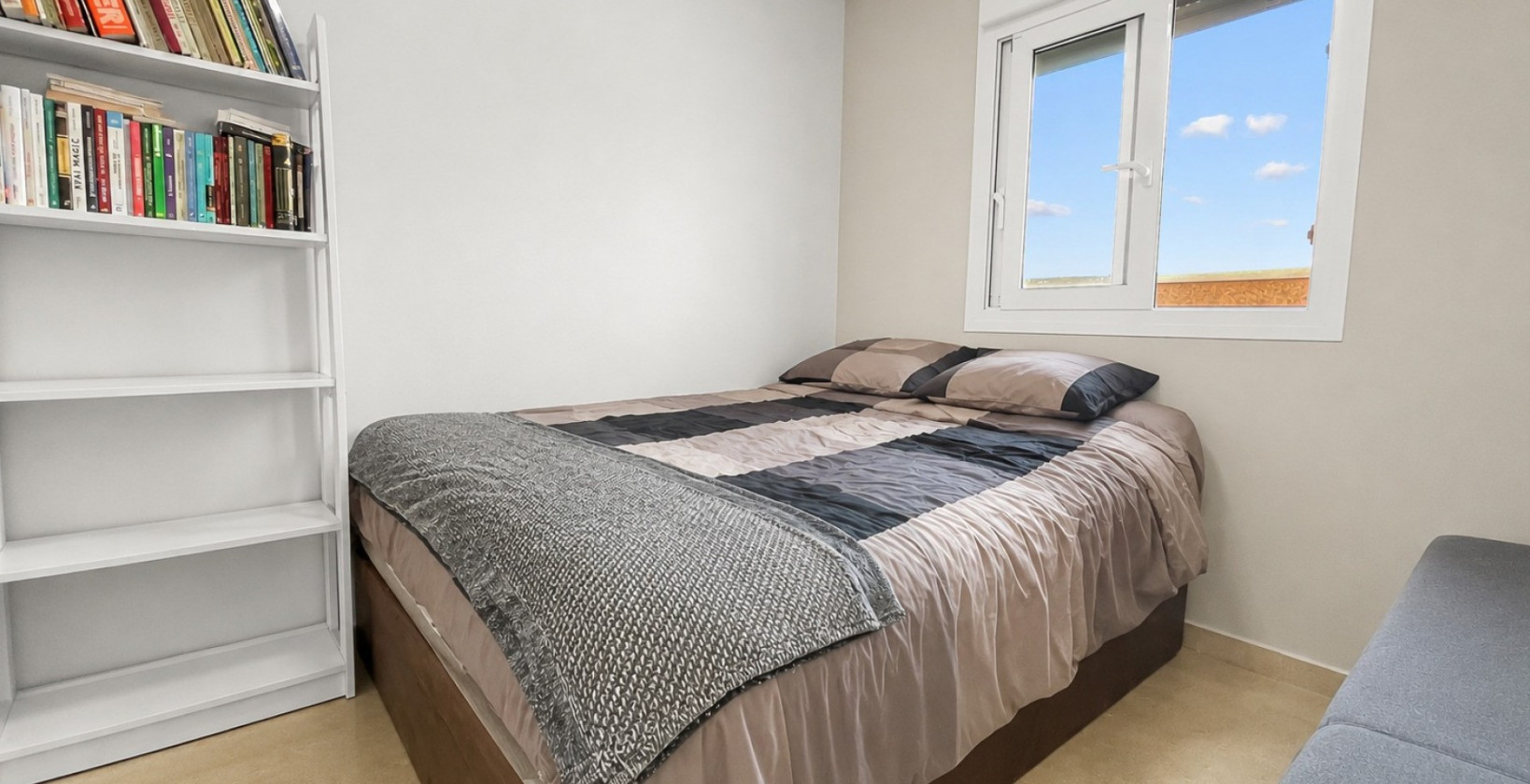 Resale - Apartment / flat - Guardamar del Segura - El Raso