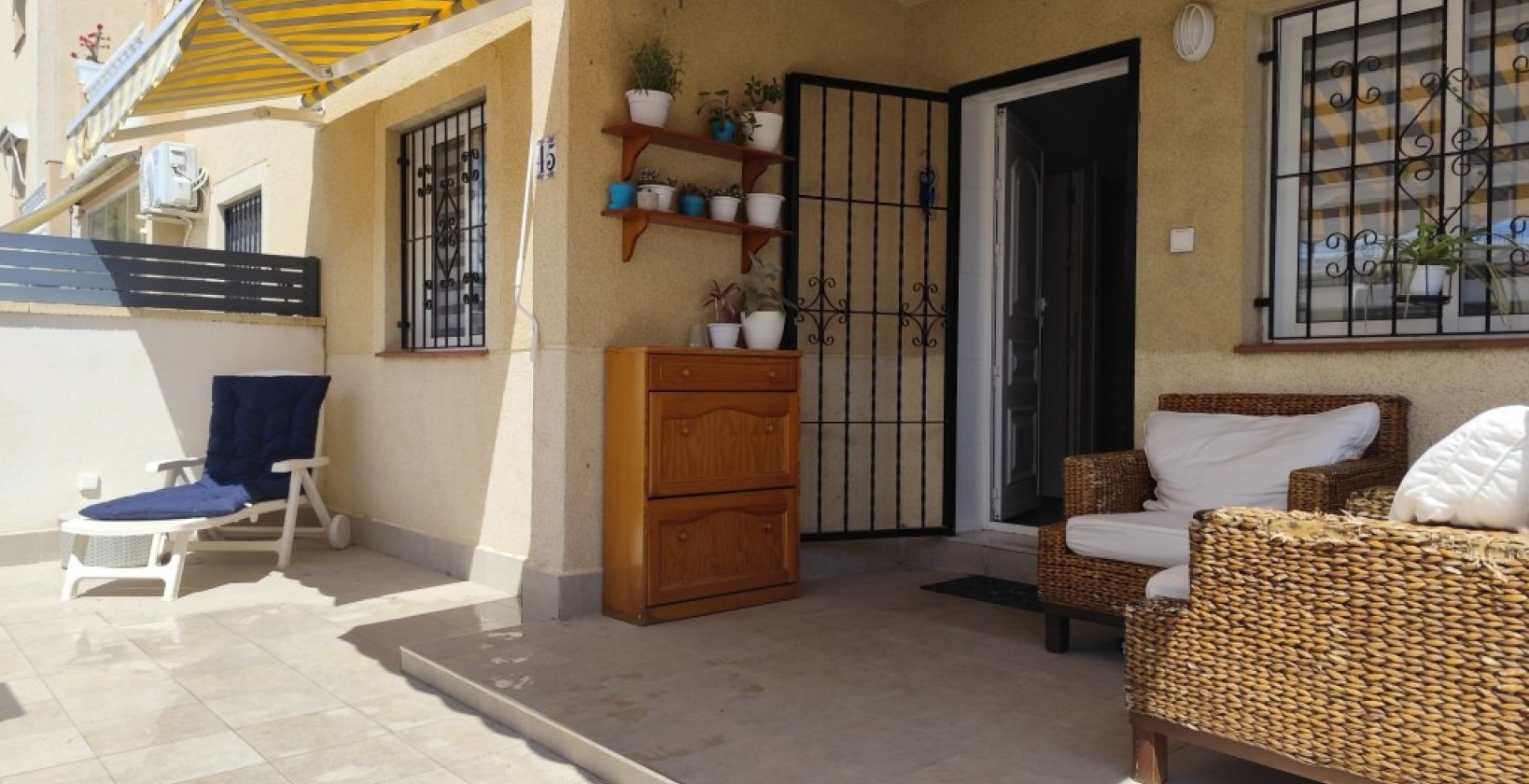 Återförsäljning - Lägenhet / lägenhet - Torrevieja