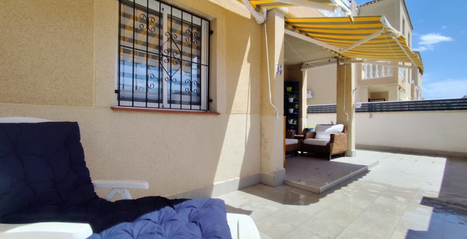 Återförsäljning - Lägenhet / lägenhet - Torrevieja