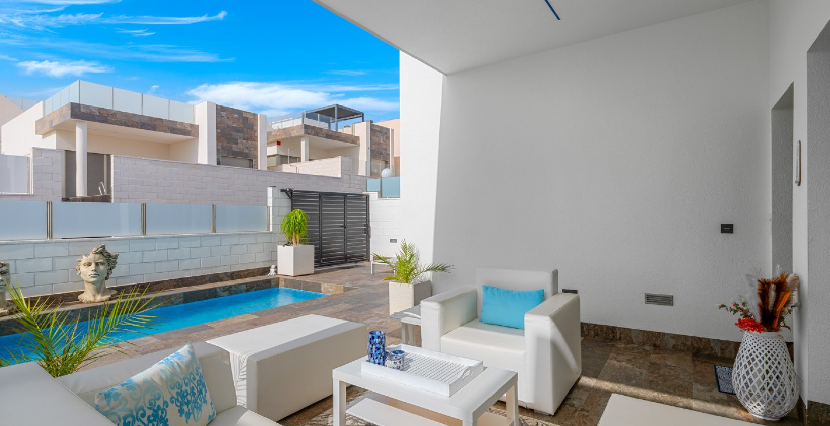 Resale - Villa - Orihuela Costa - Villamartín