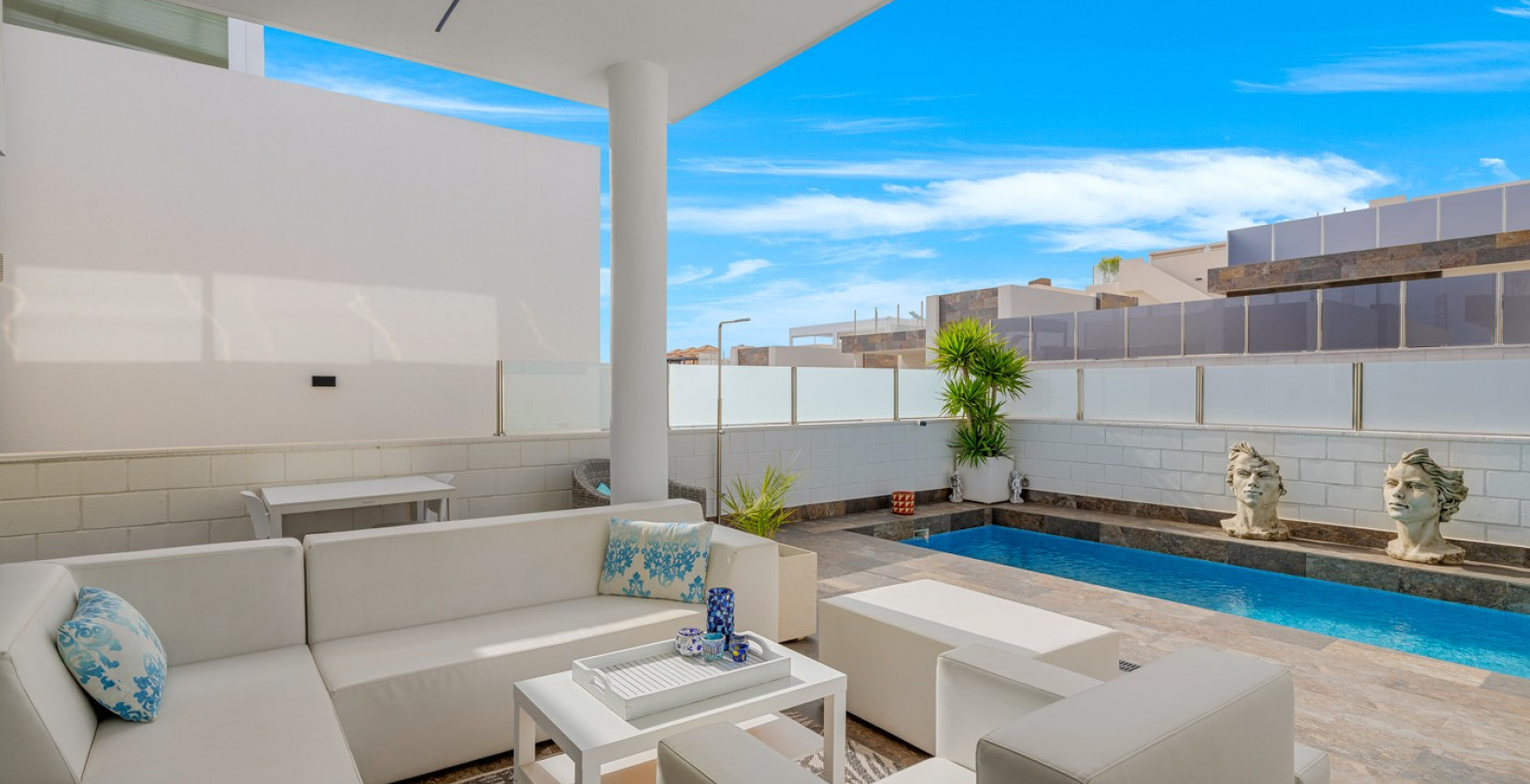 Resale - Villa - Orihuela Costa - Villamartín