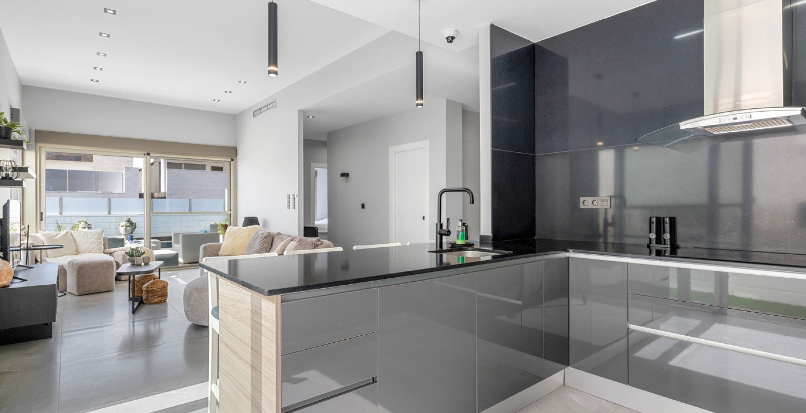 Resale - Villa - Orihuela Costa - Villamartín