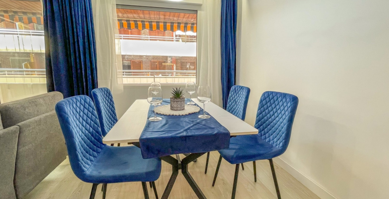 Reventa - Apartamento / piso - Torrevieja - El Acequión - Los Náufragos