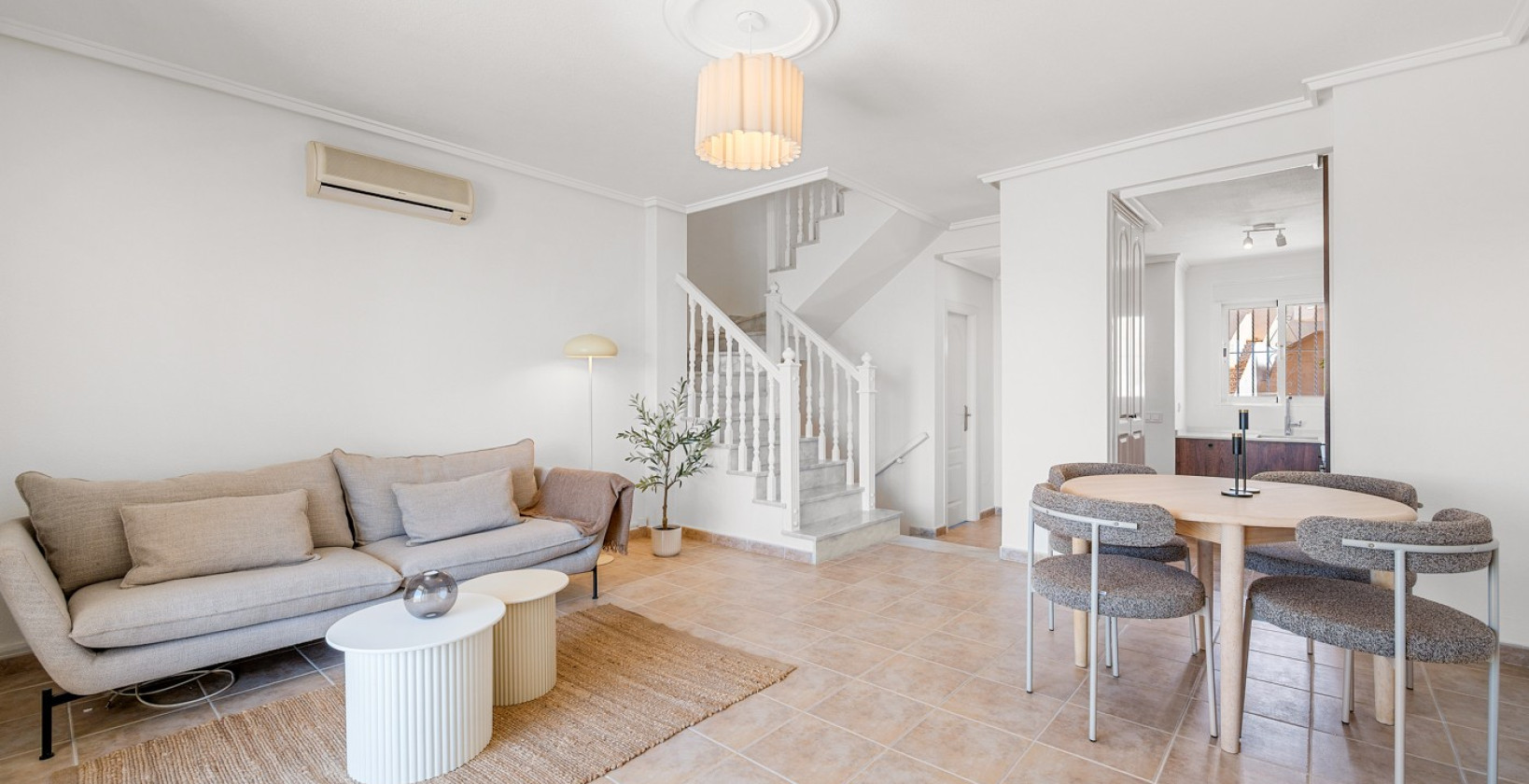 Återförsäljning - Semi Detached Villa - Ciudad Quesada - Rojales