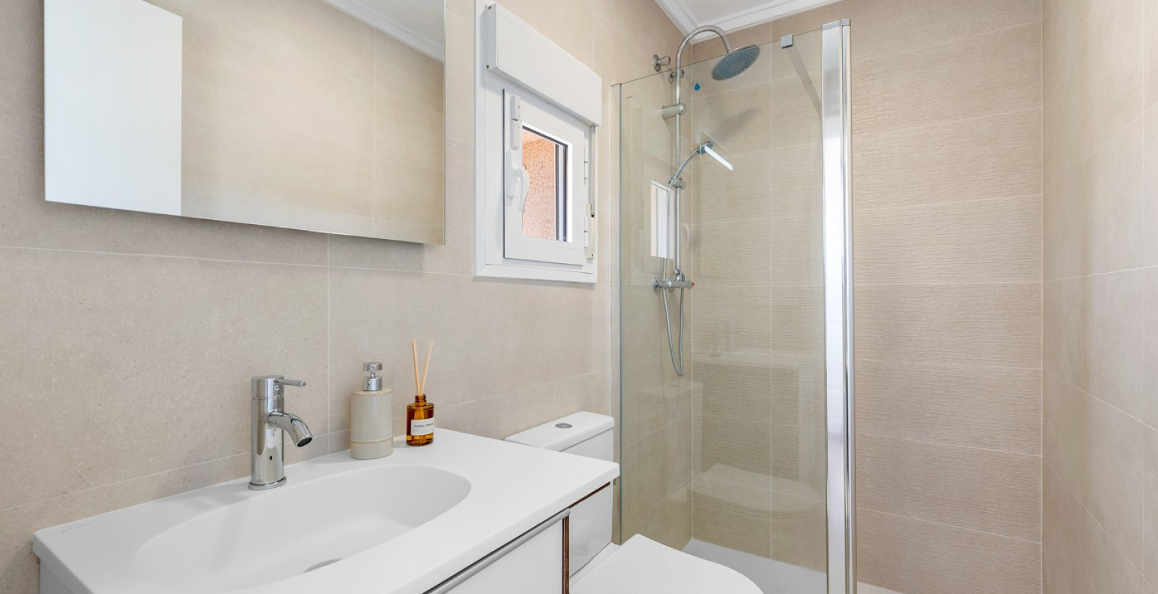 Återförsäljning - Semi Detached Villa - Ciudad Quesada - Rojales