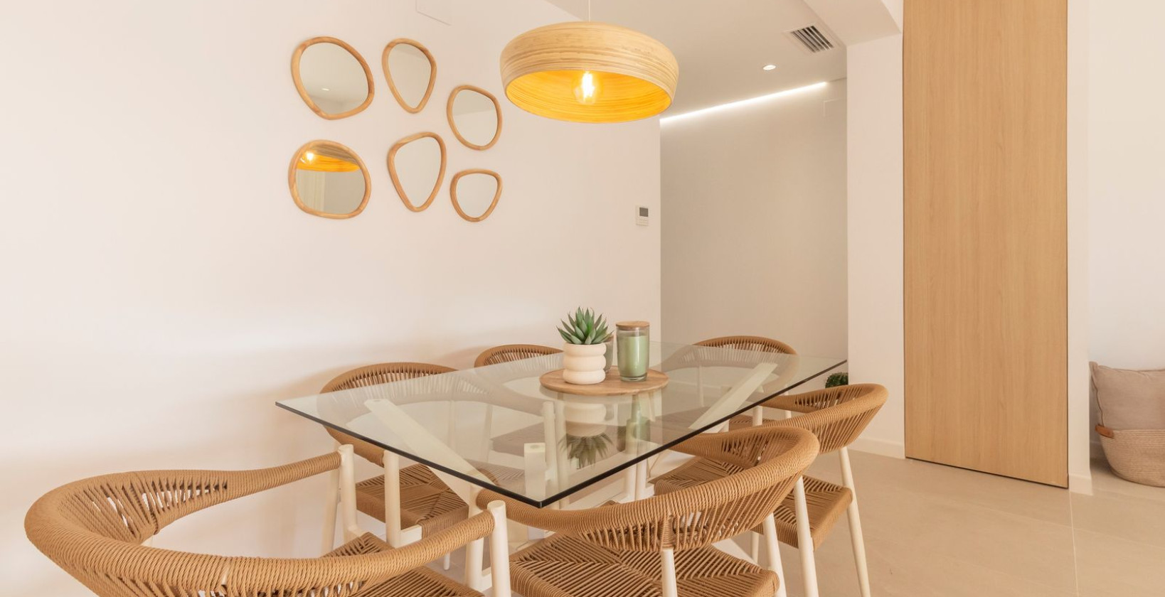 Resale - Villa - Torrevieja