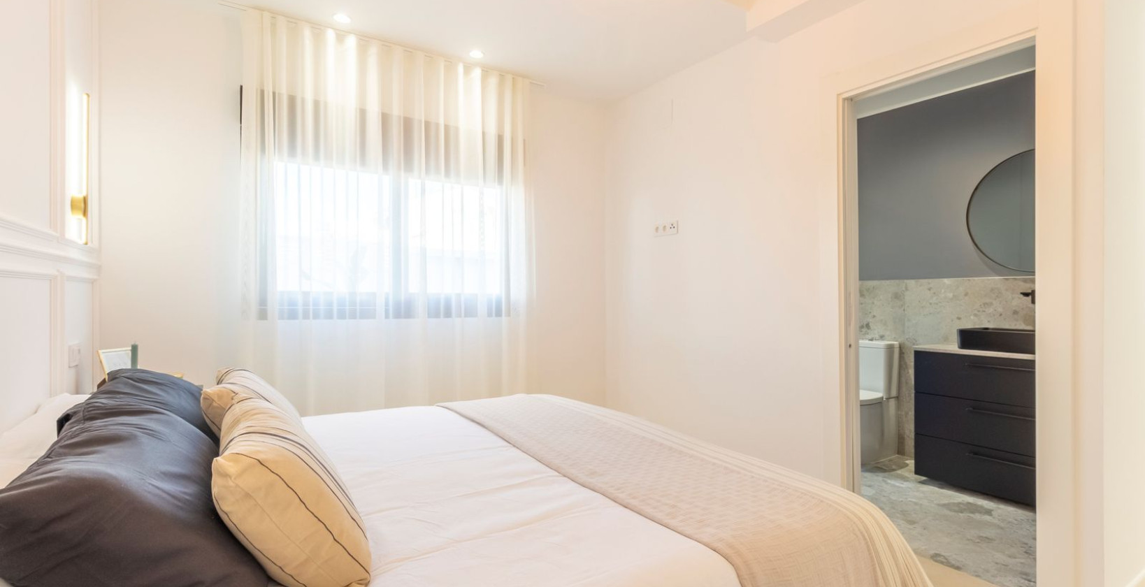 Resale - Villa - Torrevieja