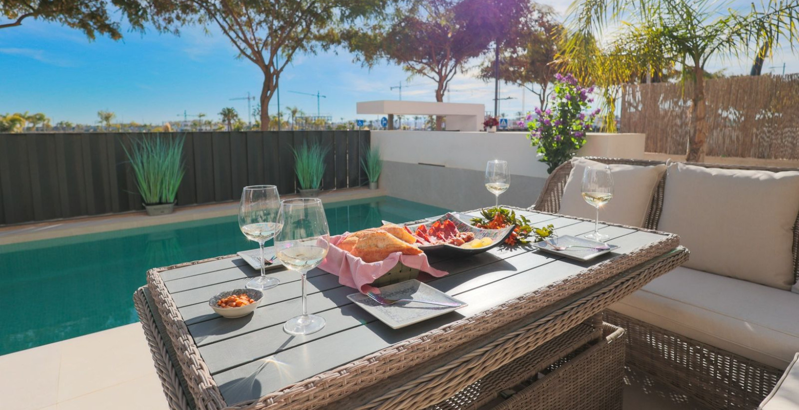 Resale - Villa - Santa Rosalía