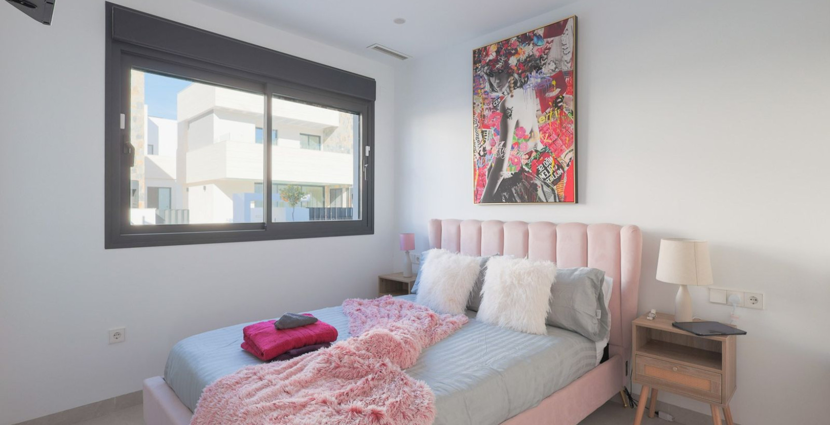 Resale - Villa - Santa Rosalía