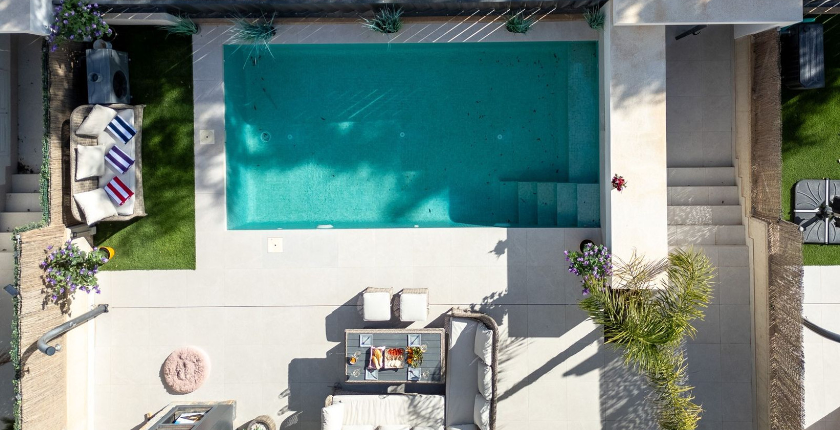 Resale - Villa - Santa Rosalía