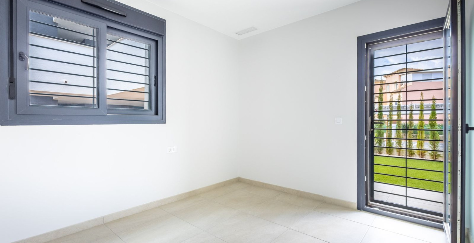 Resale - Apartment / flat - Playa Flamenca