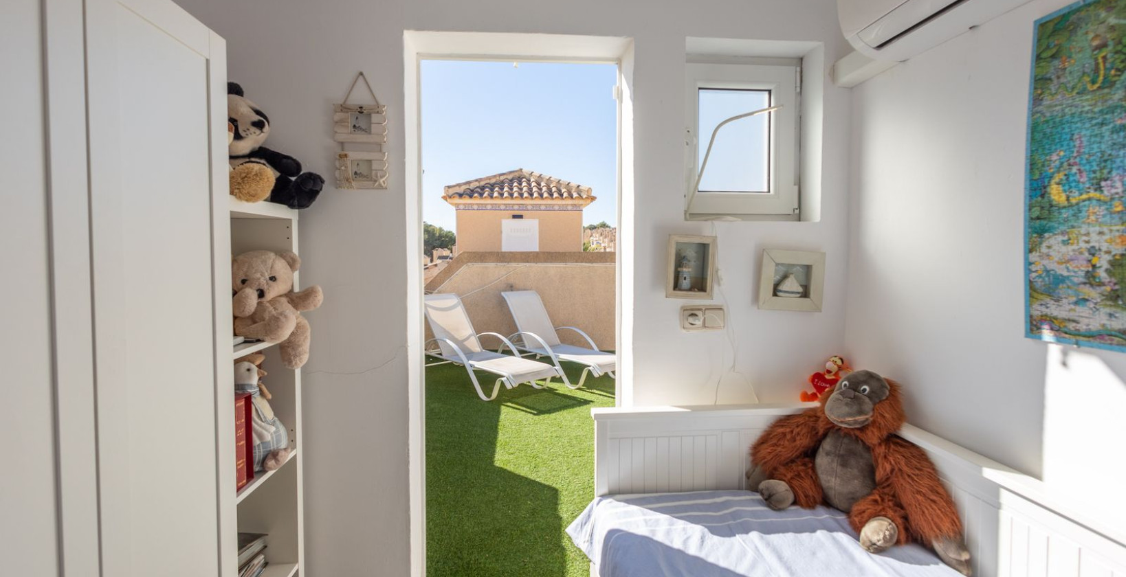 Resale - Townhouse - Villamartín