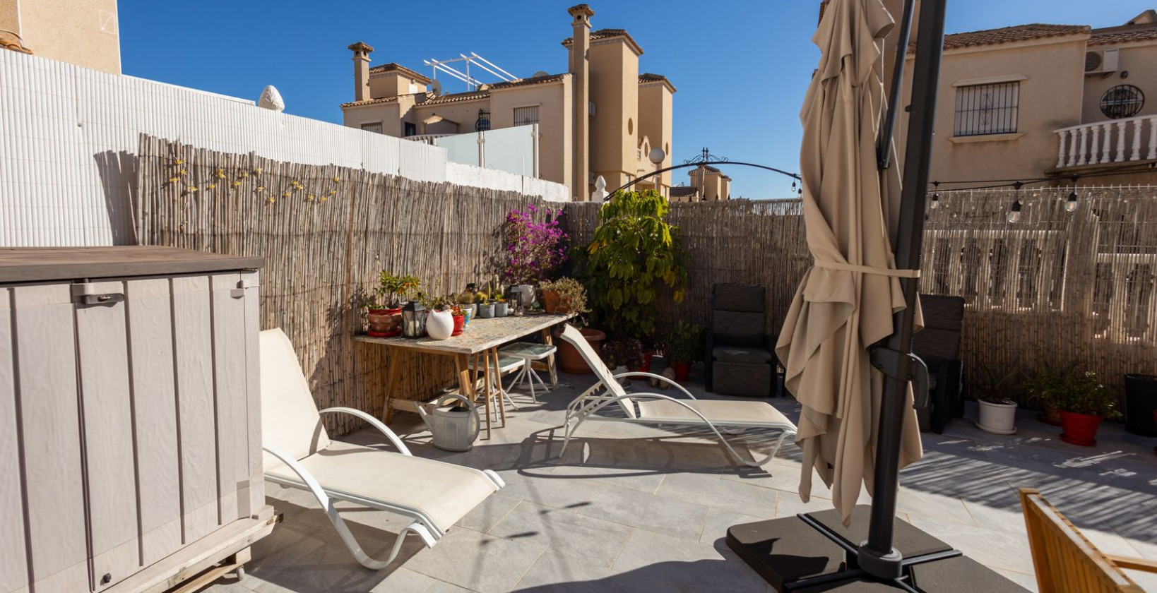Resale - Townhouse - Villamartín