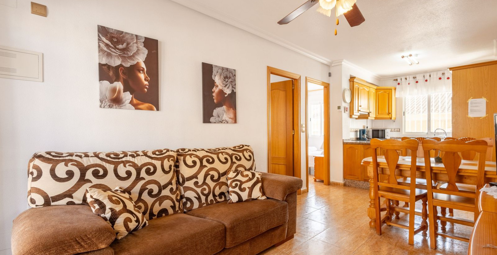Resale - Apartment / flat - La Mata