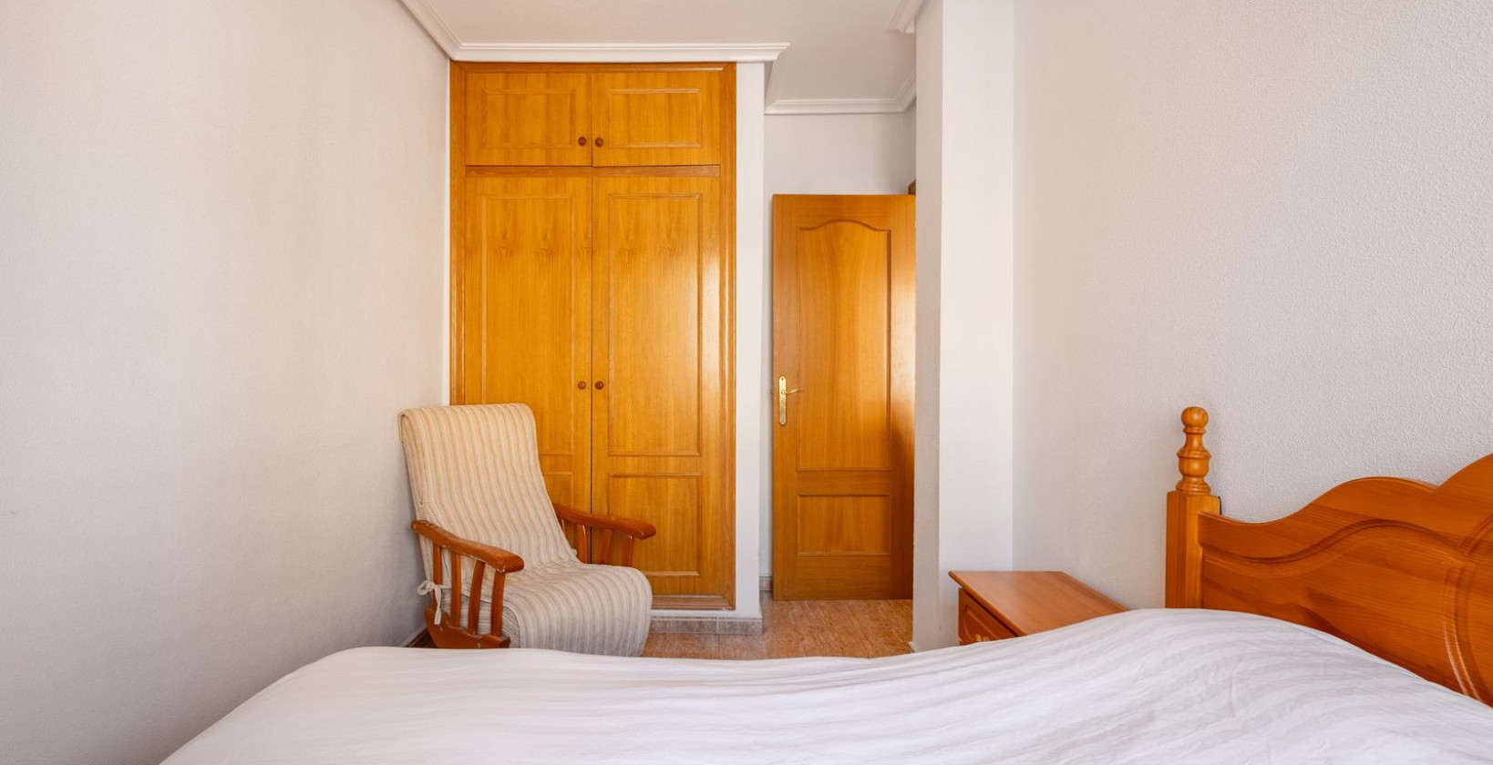 Resale - Apartment / flat - La Mata