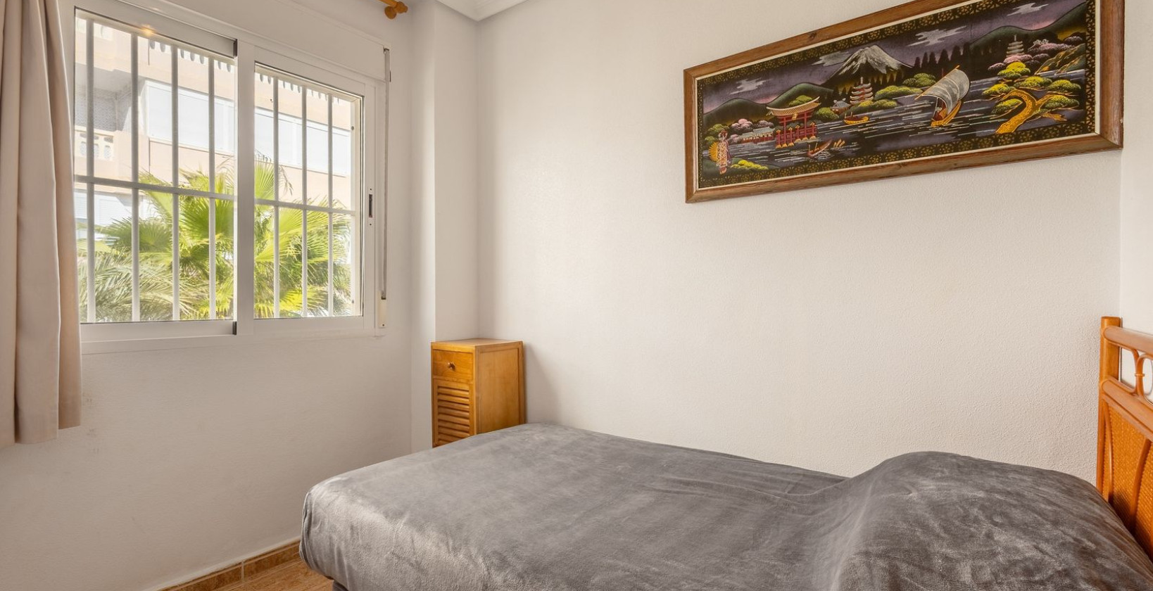 Resale - Apartment / flat - La Mata