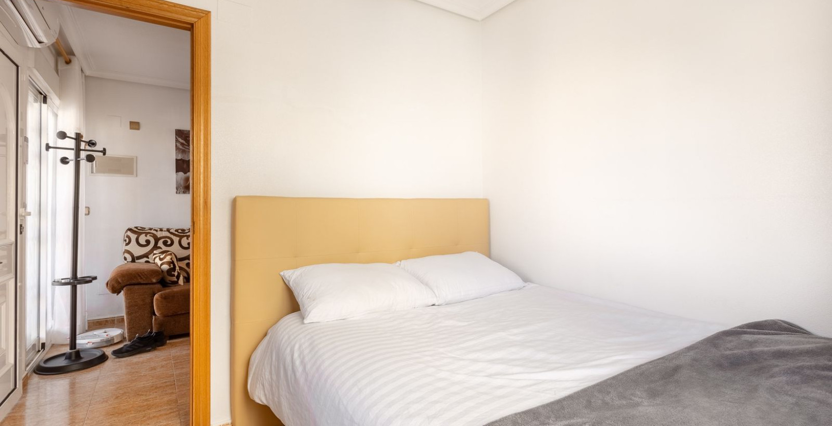 Resale - Apartment / flat - La Mata