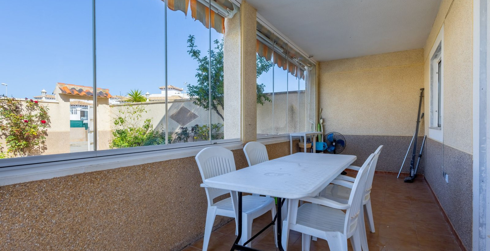 Resale - Apartment / flat - Playa Flamenca