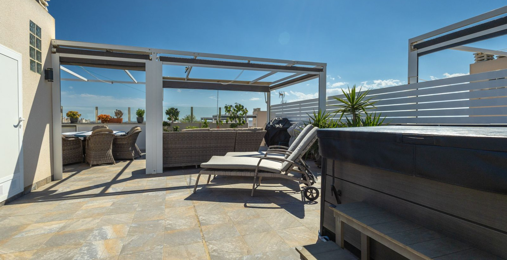 Resale - Apartment / flat - Aguas Nuevas