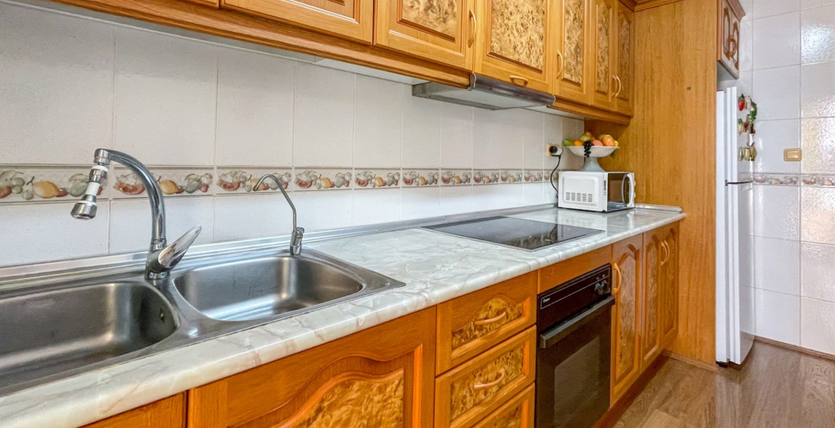 Resale - Apartment / flat - Torrevieja - El Acequión - Los Náufragos
