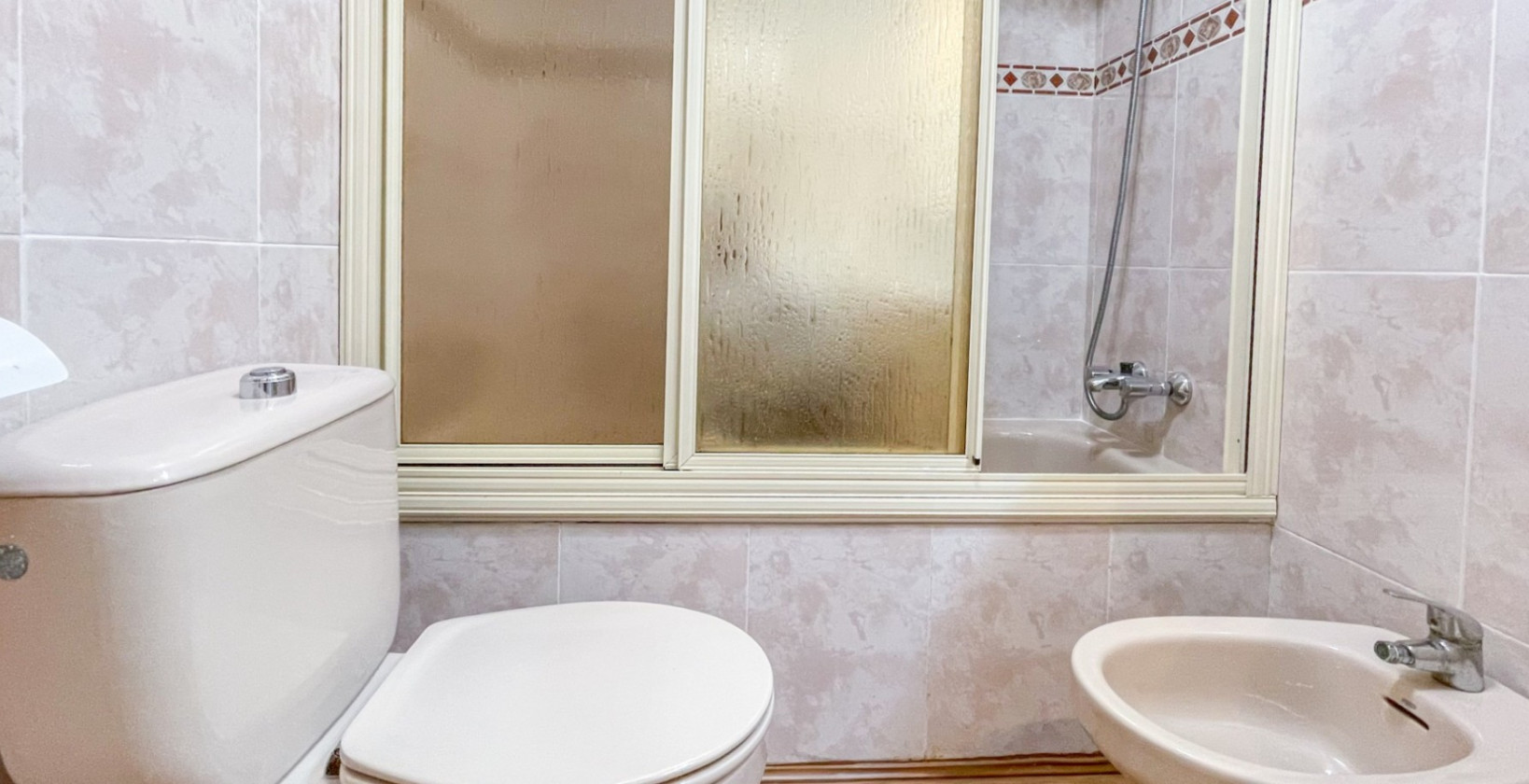 Resale - Apartment / flat - Torrevieja - El Acequión - Los Náufragos