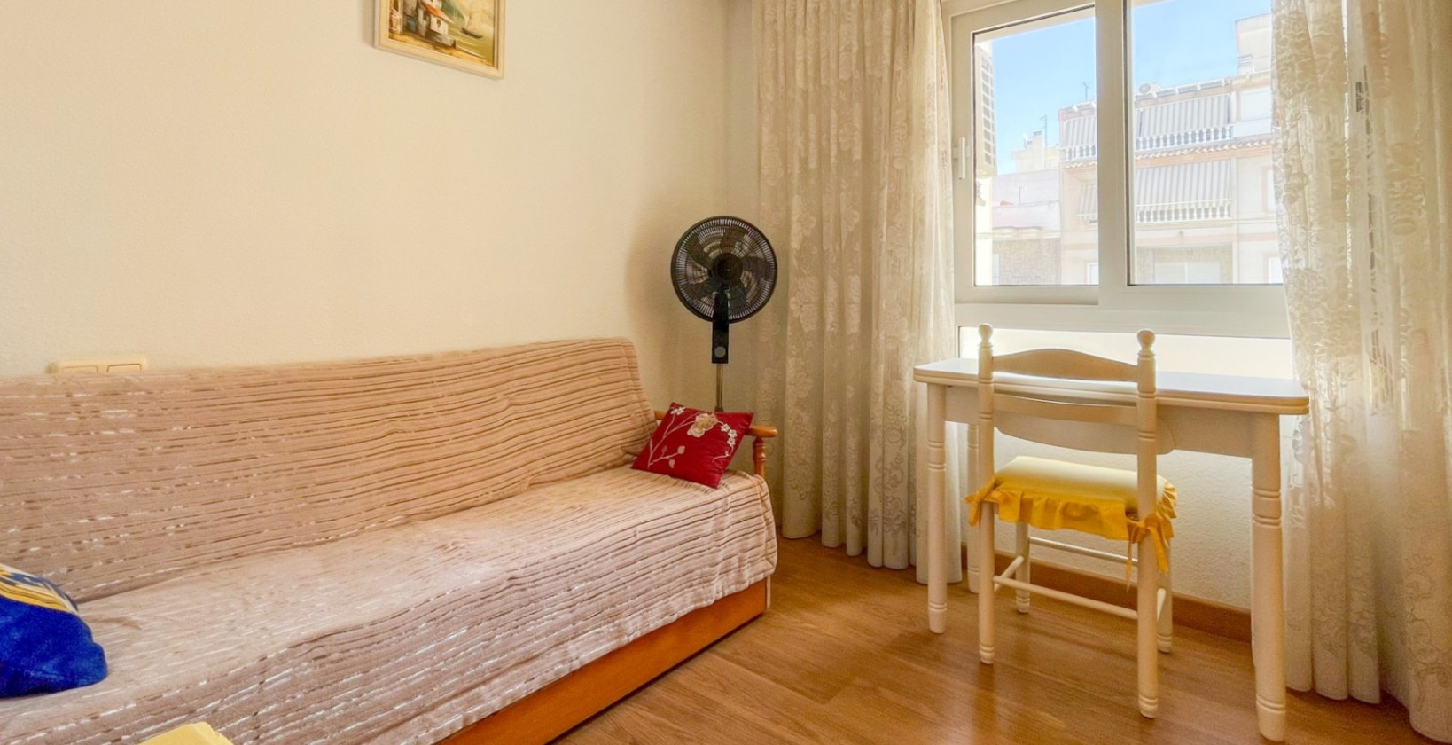 Resale - Apartment / flat - Torrevieja - El Acequión - Los Náufragos
