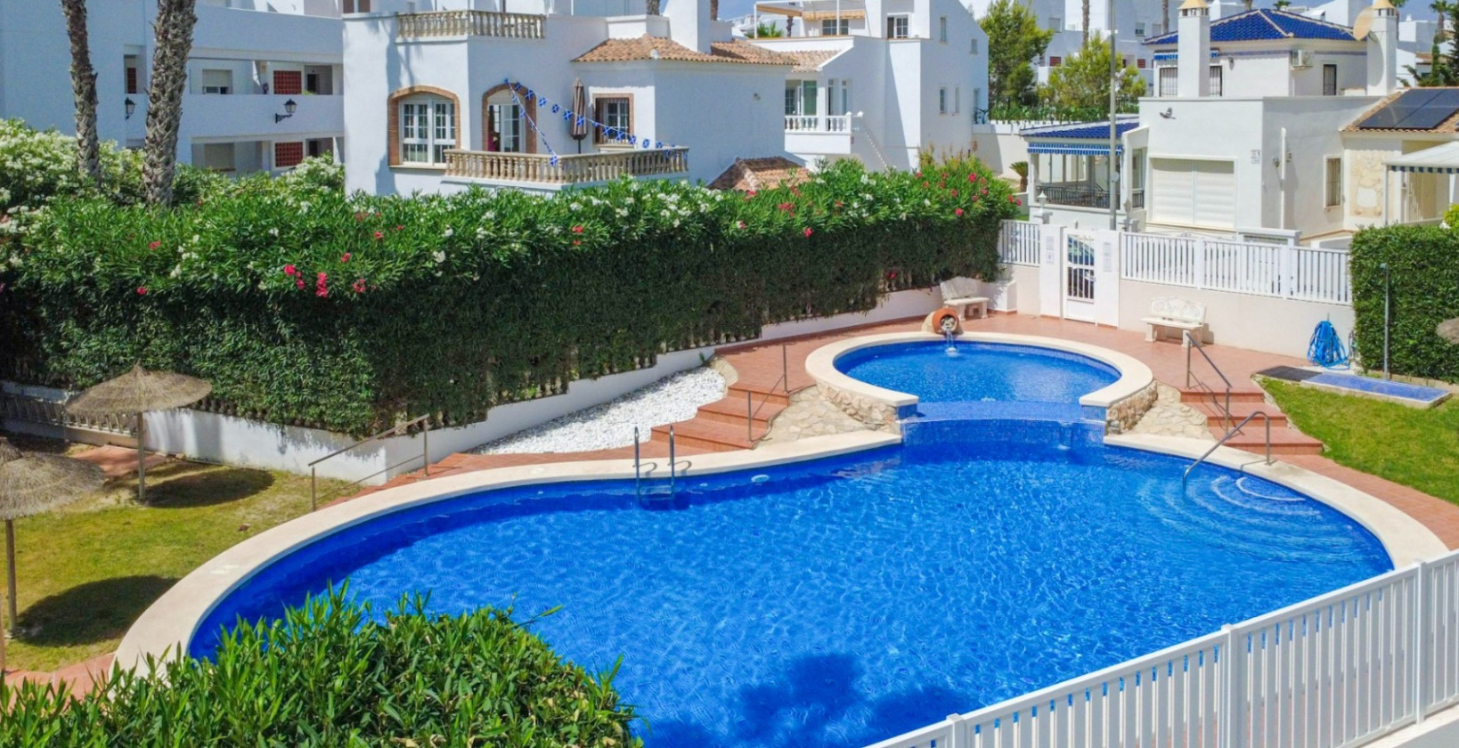 Resale - Townhouse - Orihuela Costa - La Rioja