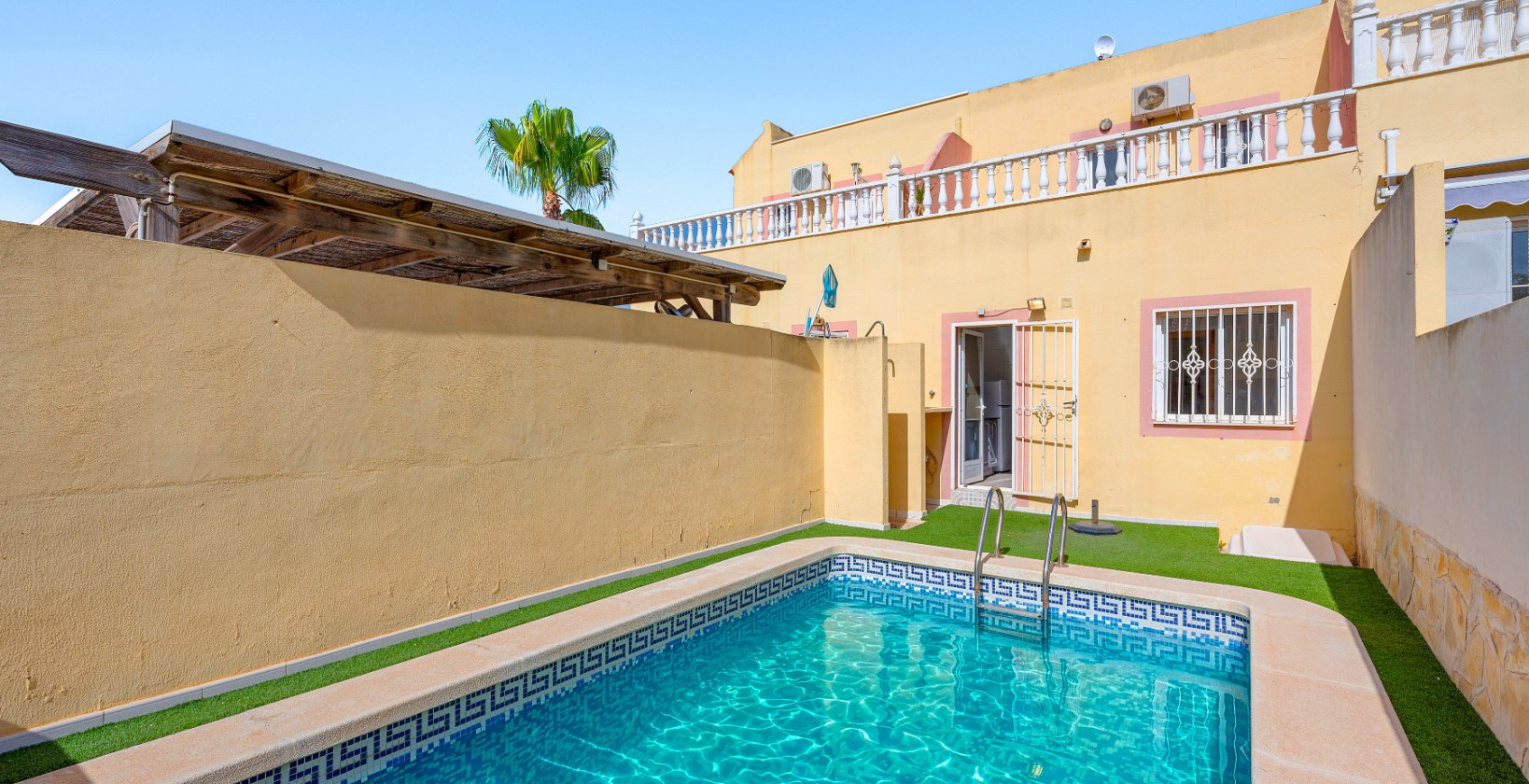 Resale - Villa - Orihuela Costa - Las Filipinas