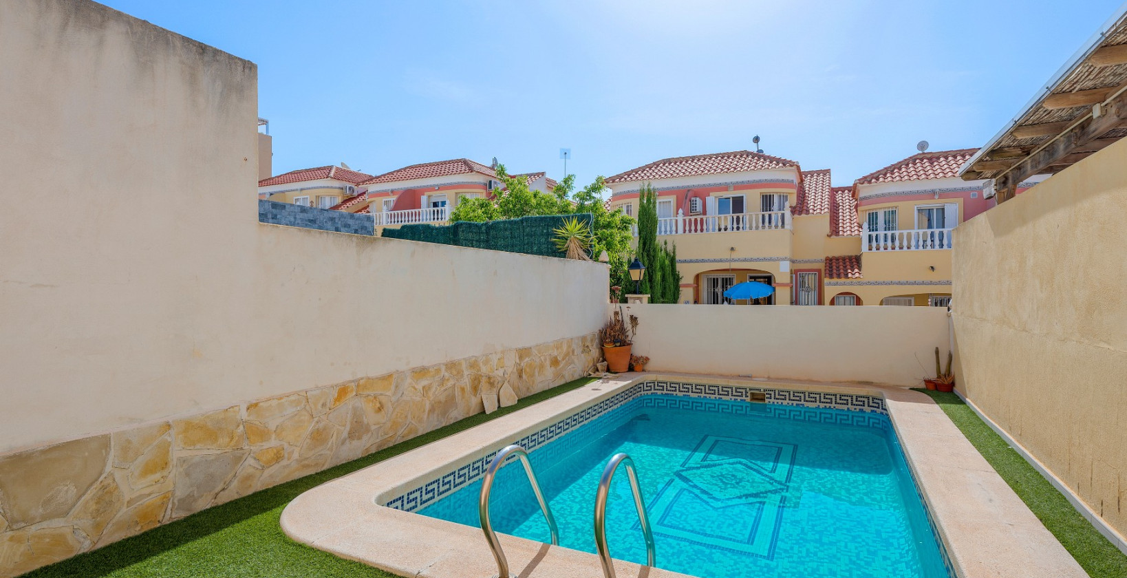 Resale - Villa - Orihuela Costa - Las Filipinas