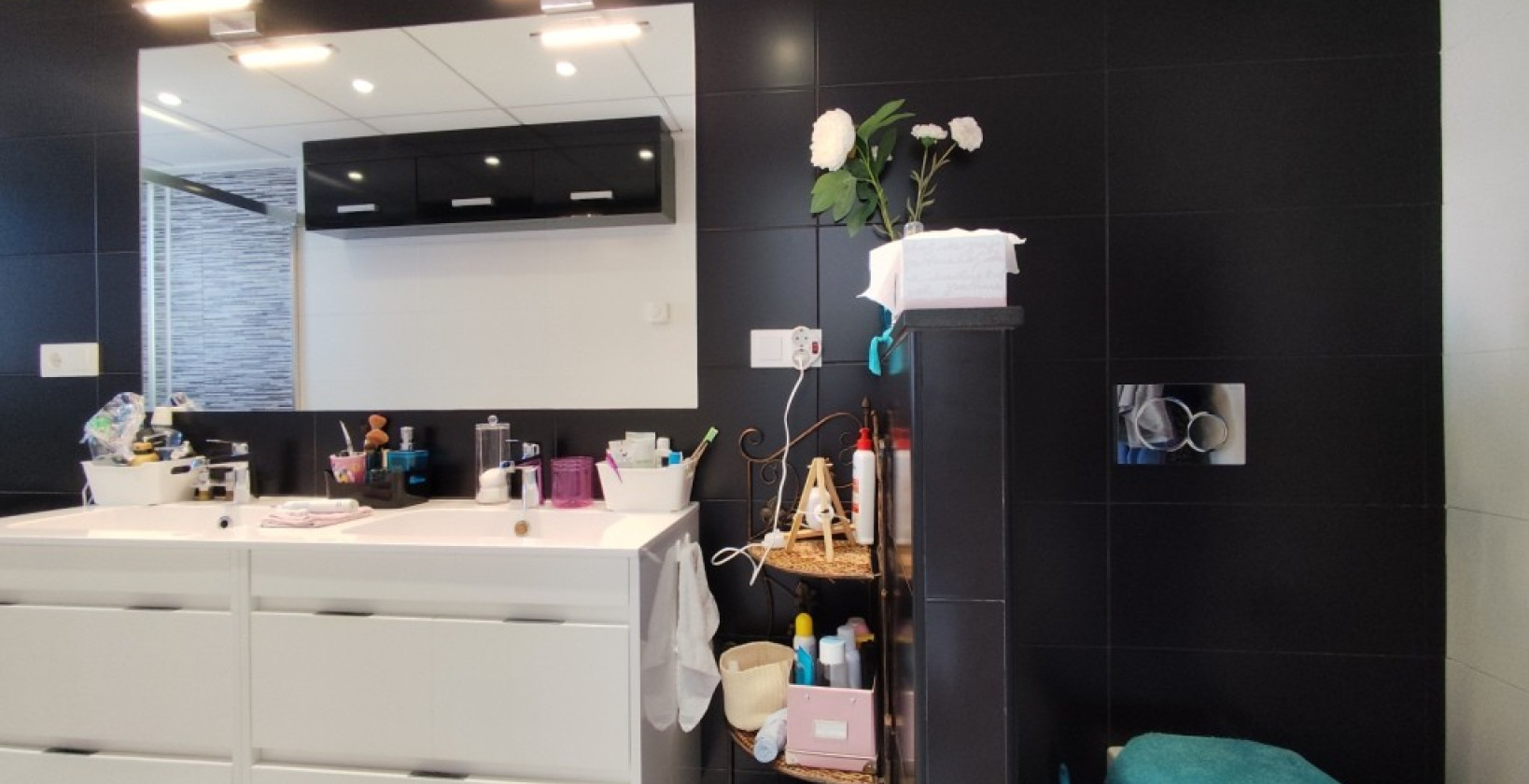 Resale - Corner townhouse - Torrevieja