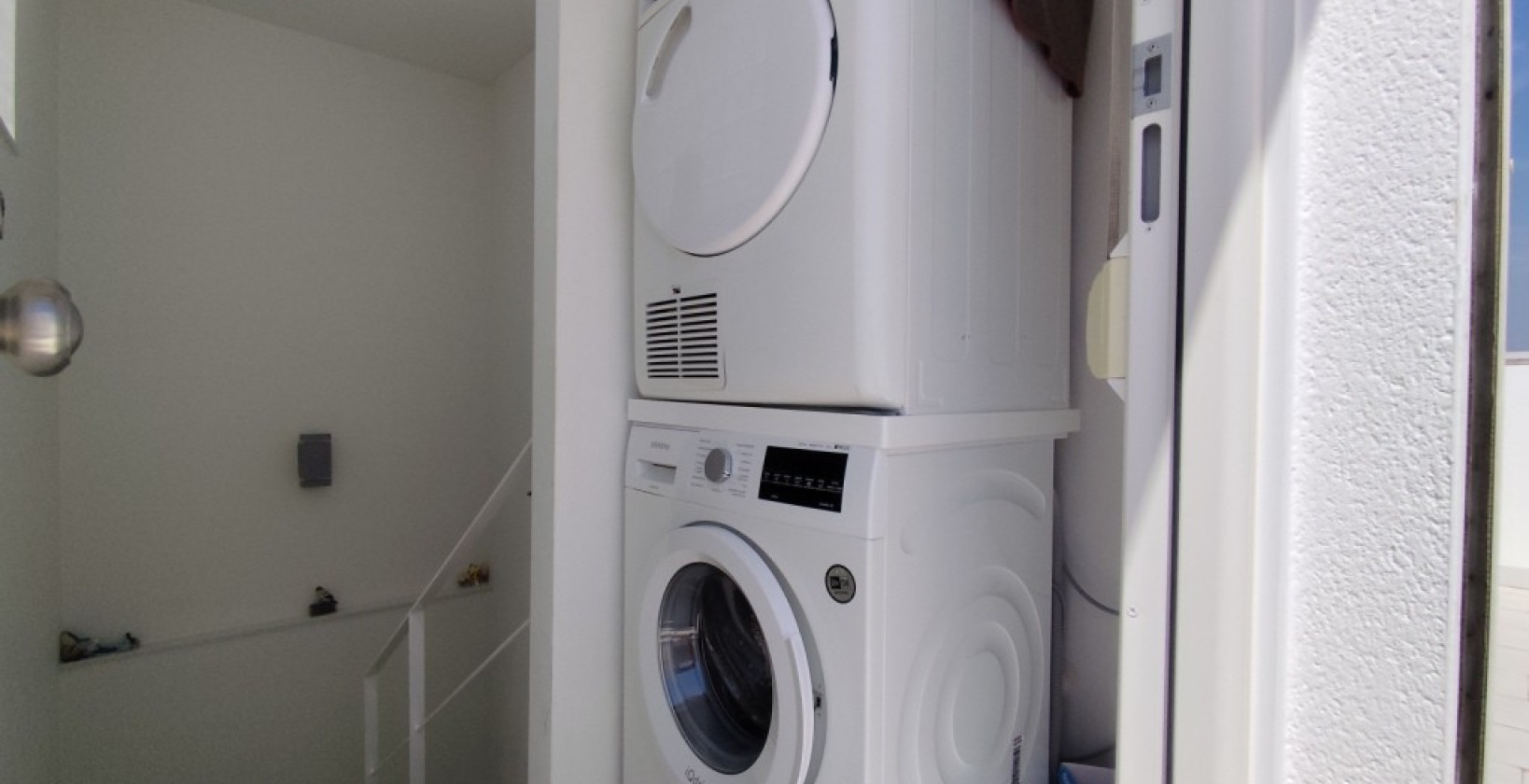 Resale - Corner townhouse - Torrevieja