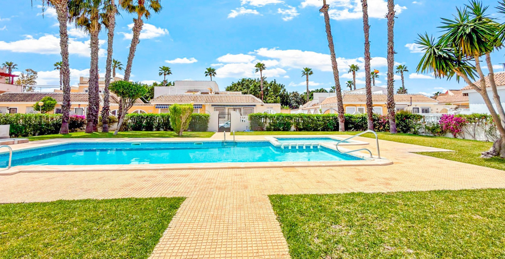 Resale - Apartment / flat - Los Alcazares - Los Narejos