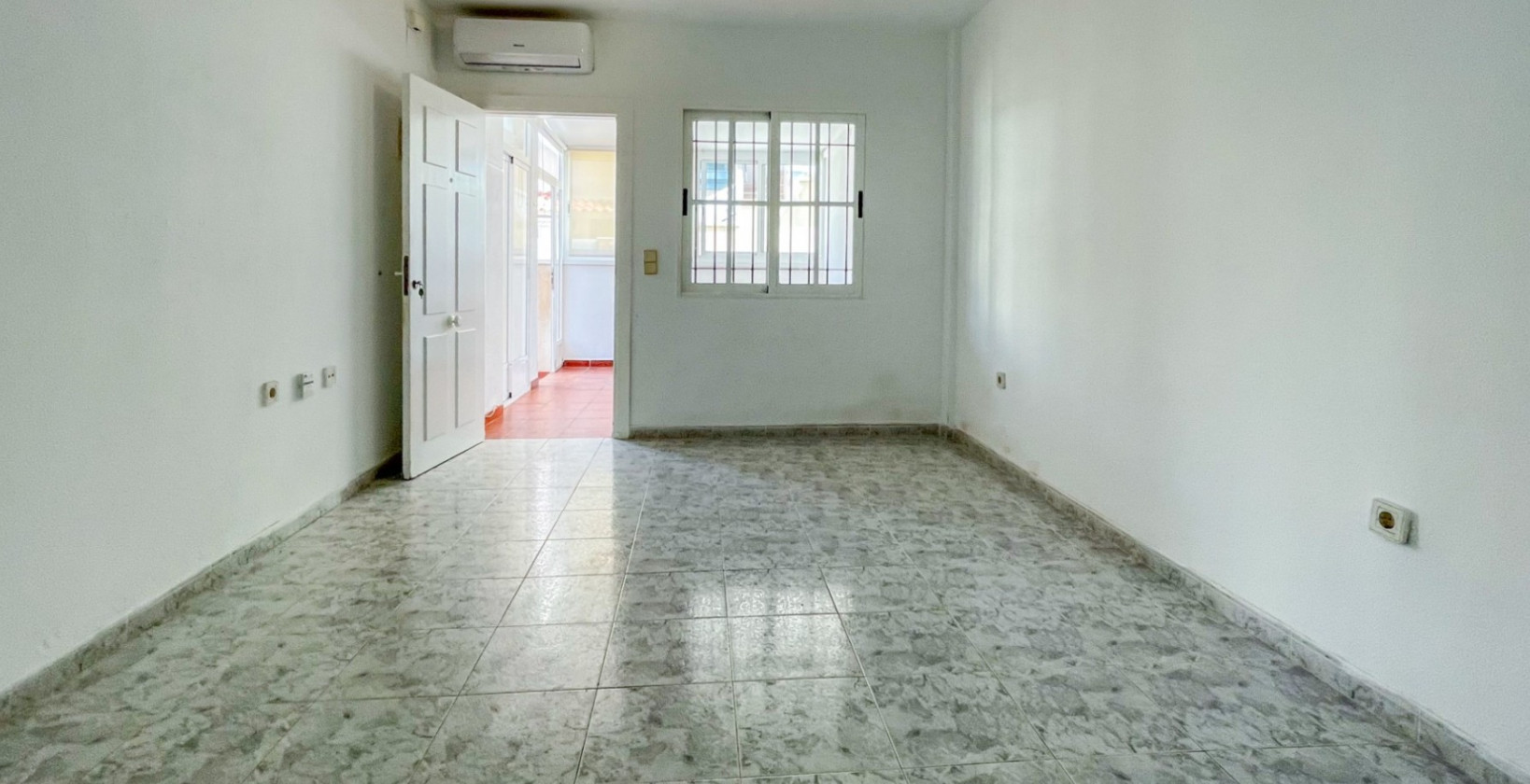 Resale - Apartment / flat - Orihuela Costa - Playa Flamenca