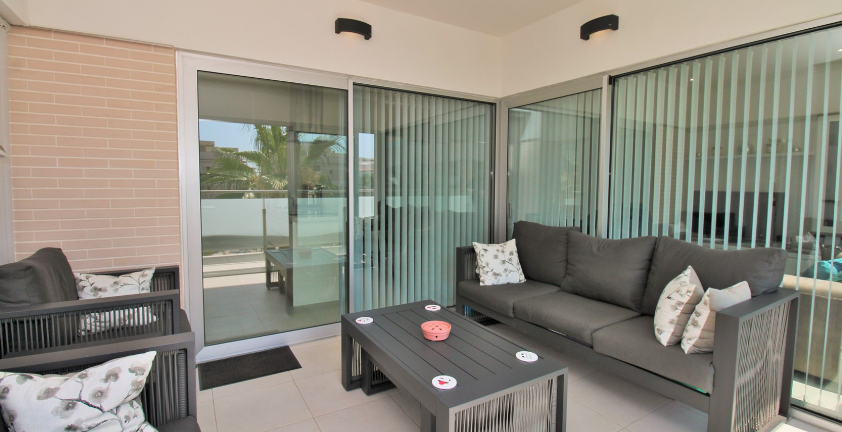 Resale - Apartment / flat - Villamartín - Los Dolses