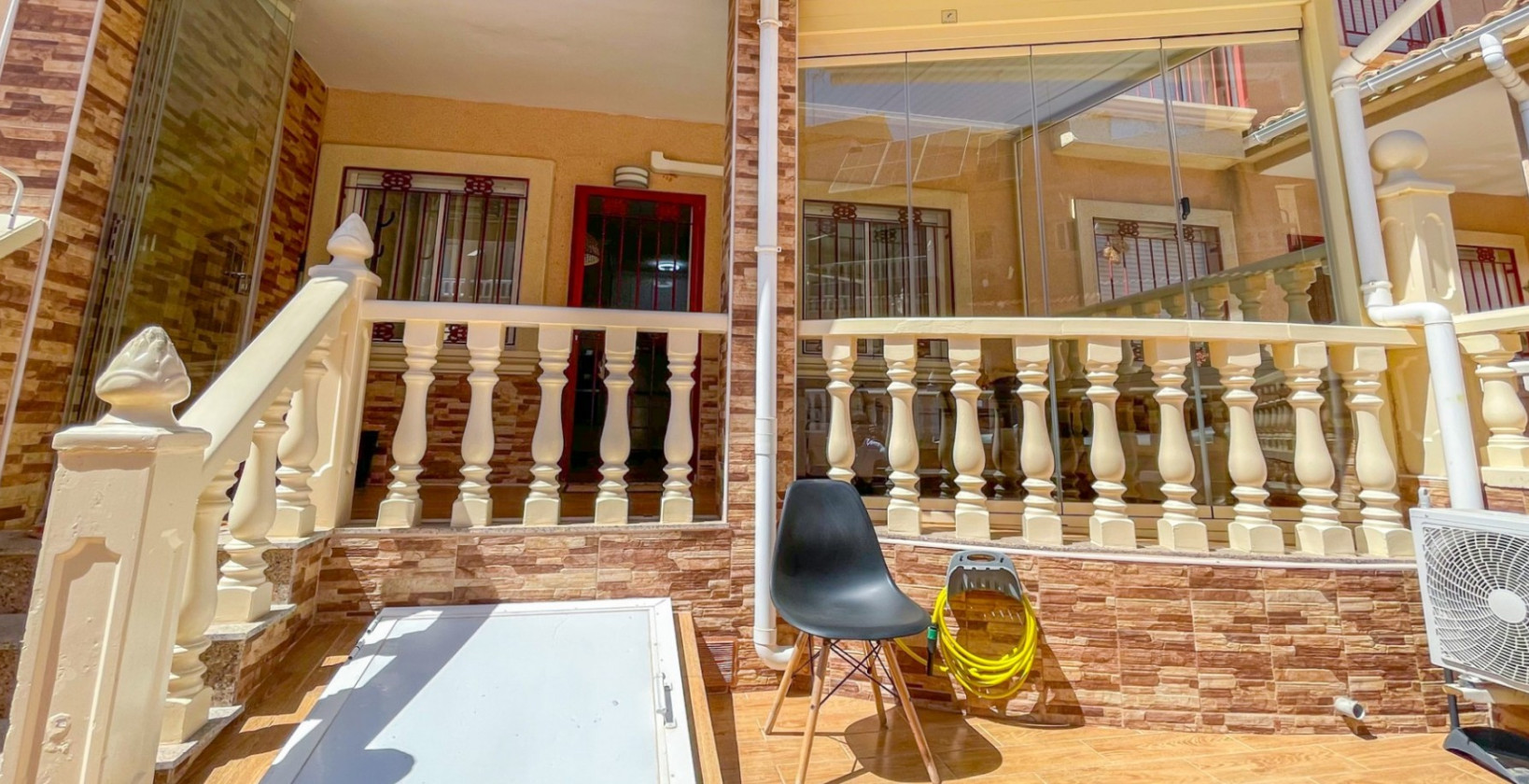 Resale - Townhouse - Orihuela Costa - Playa Flamenca
