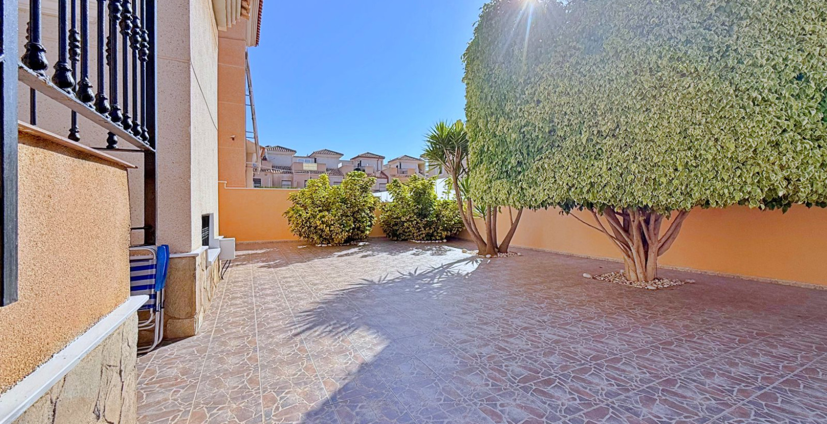 Resale - Villa - Orihuela Costa